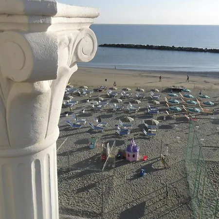 Giordano 3* Torre Pedrera