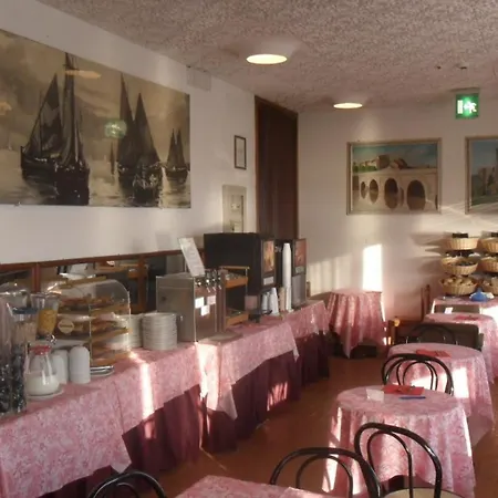 Ξενοδοχείο Giordano